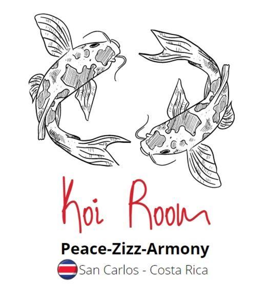 Koi Room Quesada  Buitenkant foto